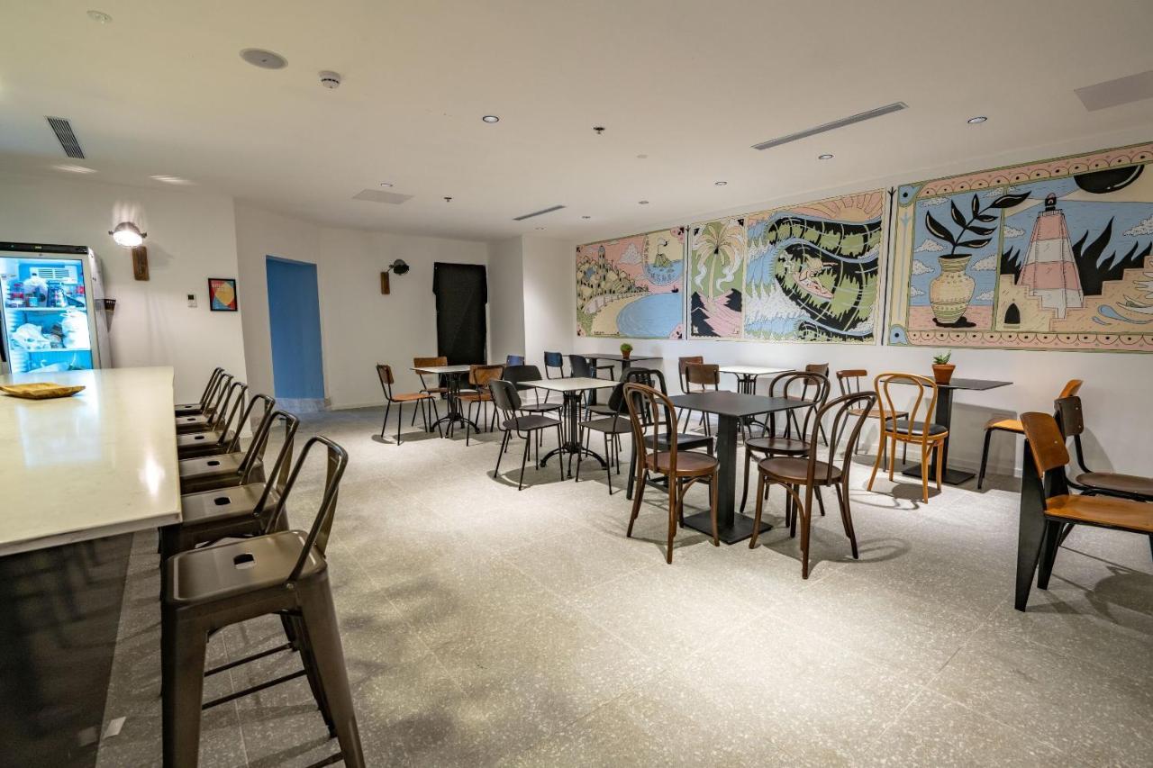 Seven Beach Tlv - By 7Even Hotels Тел Авив Екстериор снимка